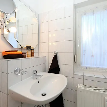 Brise Duenenhaus Christa App 05